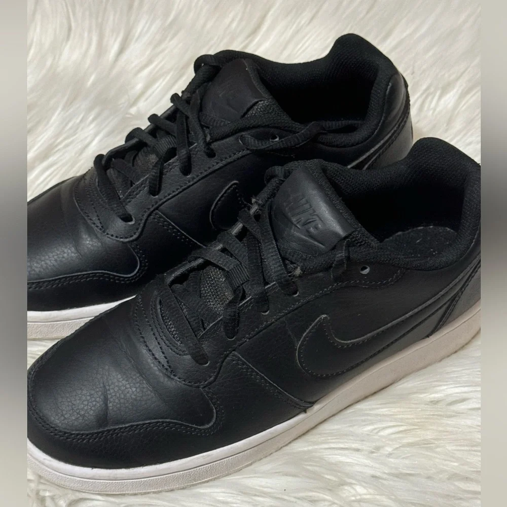 Womens Nike Ebernon Low black white sneakers